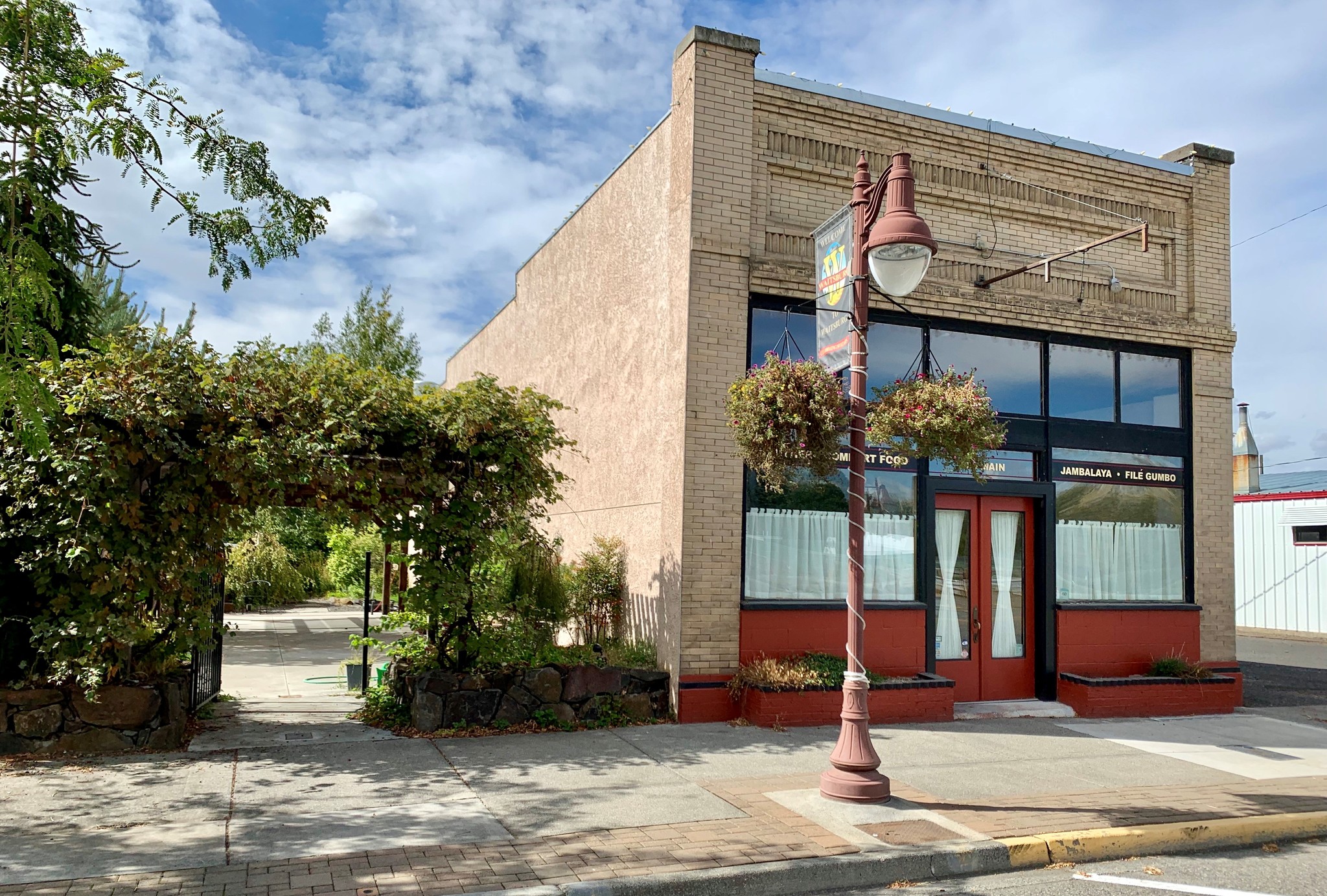 120 Main St, Waitsburg, WA for sale Primary Photo- Image 1 of 1