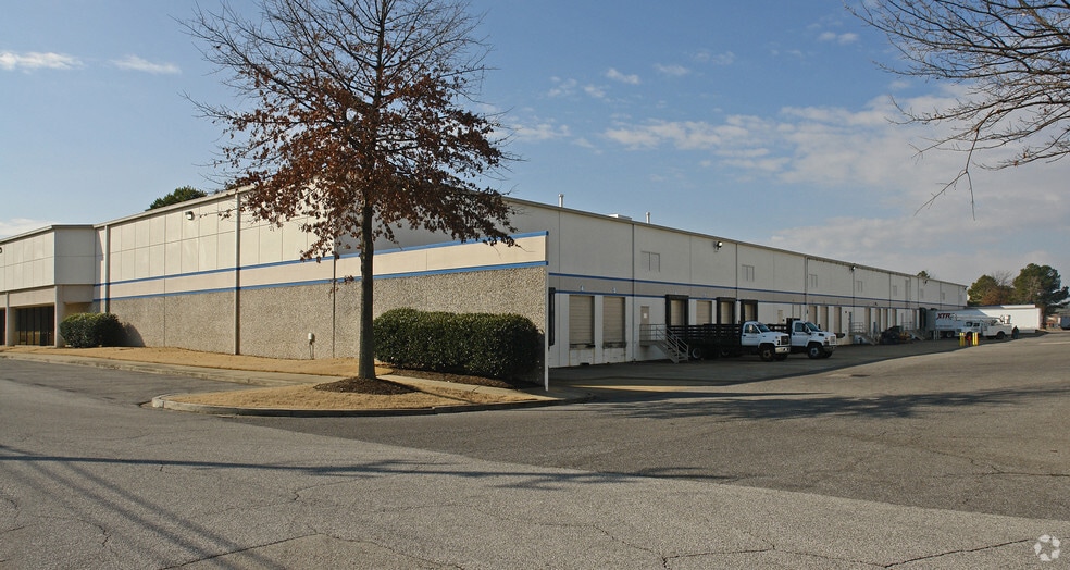 4600 Cromwell Ave, Memphis, TN for lease - Building Photo - Image 2 of 6