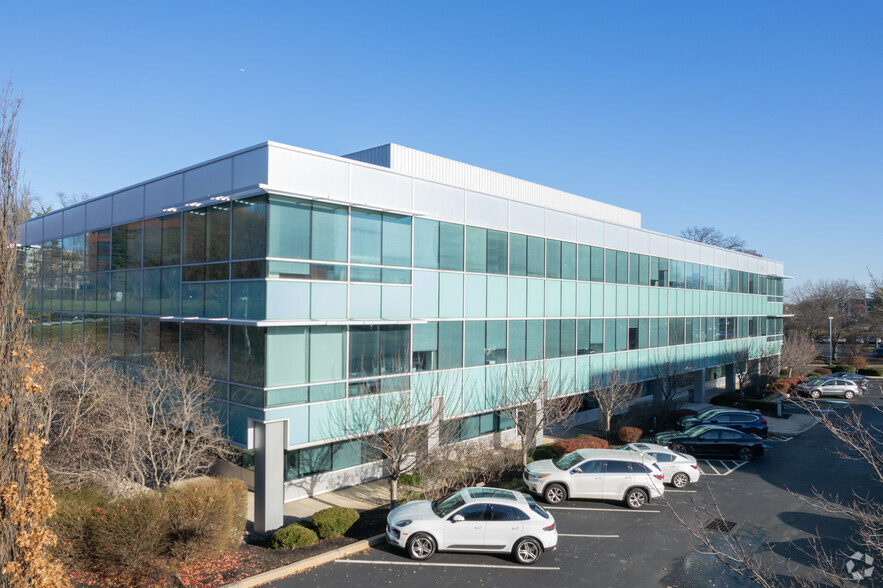 50 Monument Rd, Bala Cynwyd, PA for lease - Building Photo - Image 3 of 5