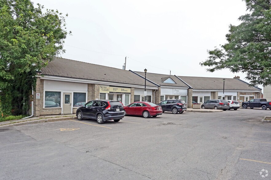 75 Elgin St W, Arnprior, ON for lease - Building Photo - Image 2 of 3