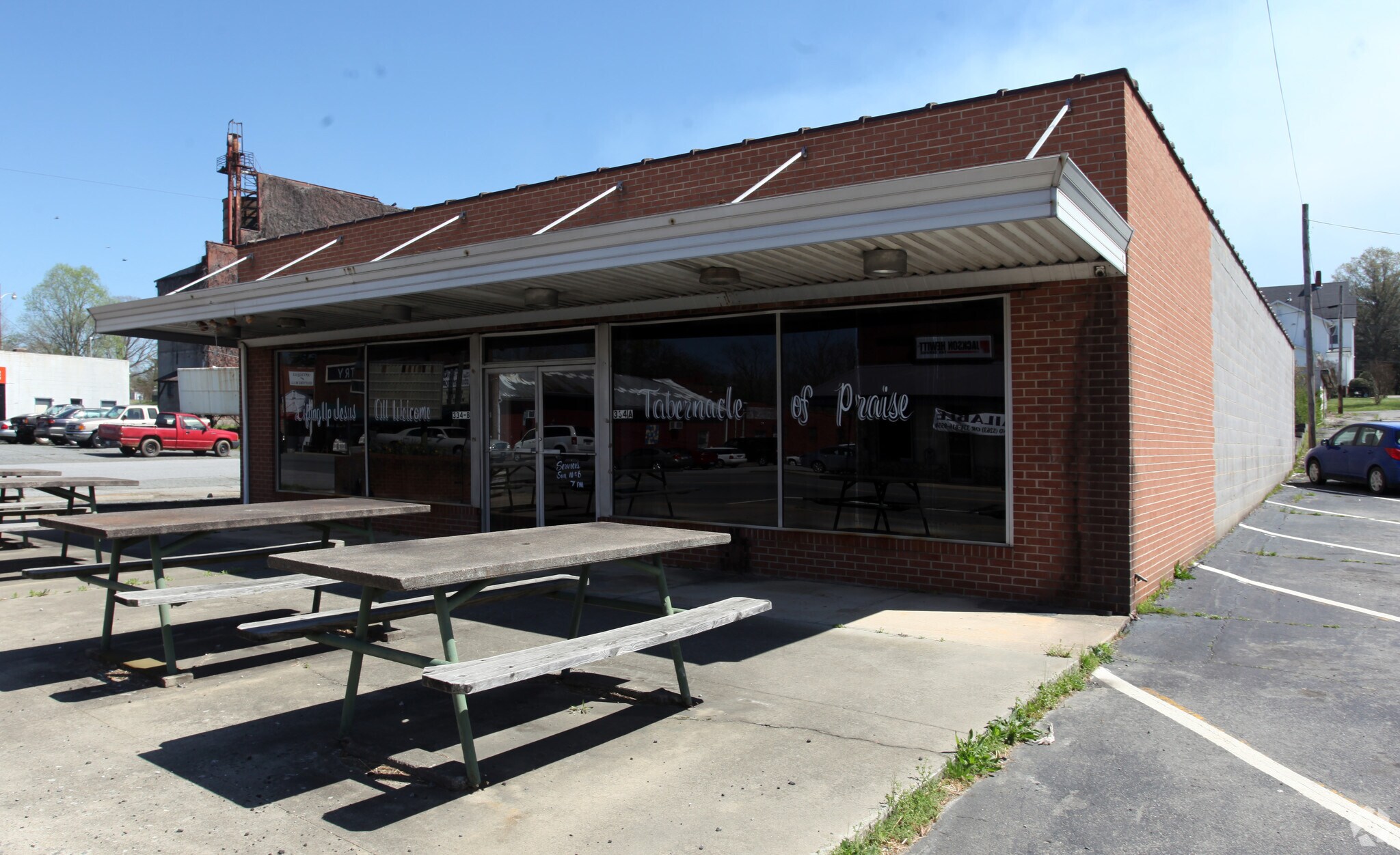 334 N Main Street, Walnut Cove, NC for sale Primary Photo- Image 1 of 1