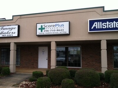 206 Cox Creek Pky, Florence, AL for sale Primary Photo- Image 1 of 1