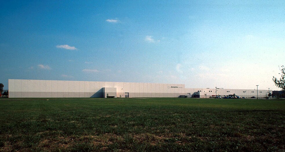 6001 Cane Run Rd, Louisville, KY for lease - Building Photo - Image 3 of 5