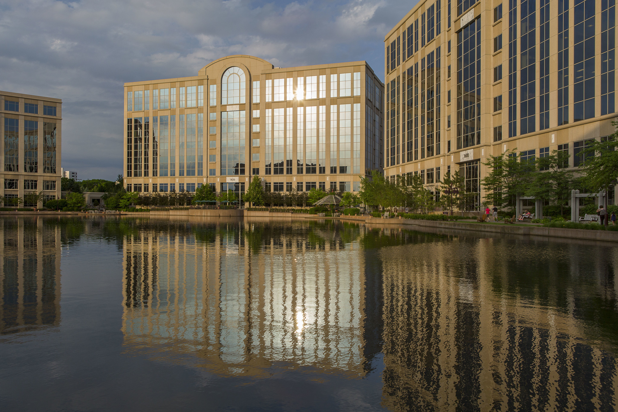 7650 Edinborough Way, Edina, MN for sale Building Photo- Image 1 of 1