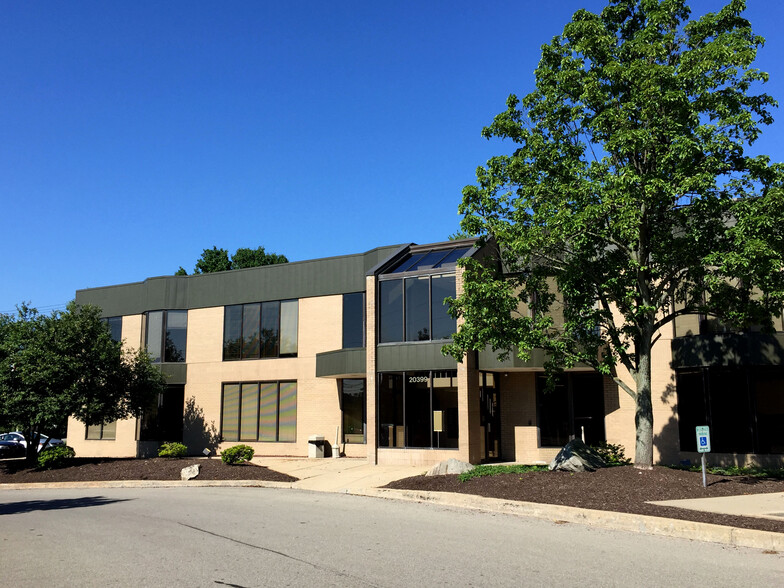 20399 Route 19, Cranberry Township, PA for lease - Building Photo - Image 1 of 3