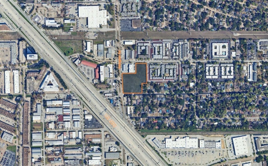 2802 Mangum rd, Houston, TX for sale - Primary Photo - Image 1 of 2