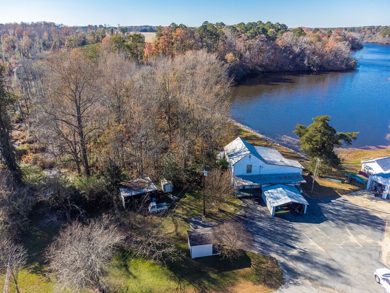 8214 Panther Lake Rd, Willow Spring, NC for sale - Building Photo - Image 1 of 1