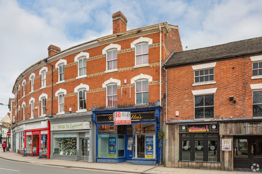 36 Market Pl, Uttoxeter for sale - Primary Photo - Image 1 of 1