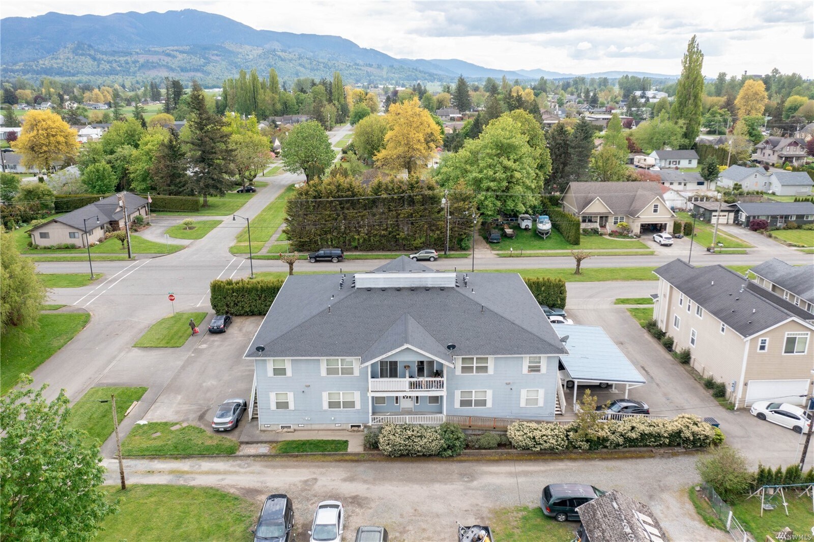 380 Garfield St, Sumas, WA 98295 380 Garfield Street, Sumas