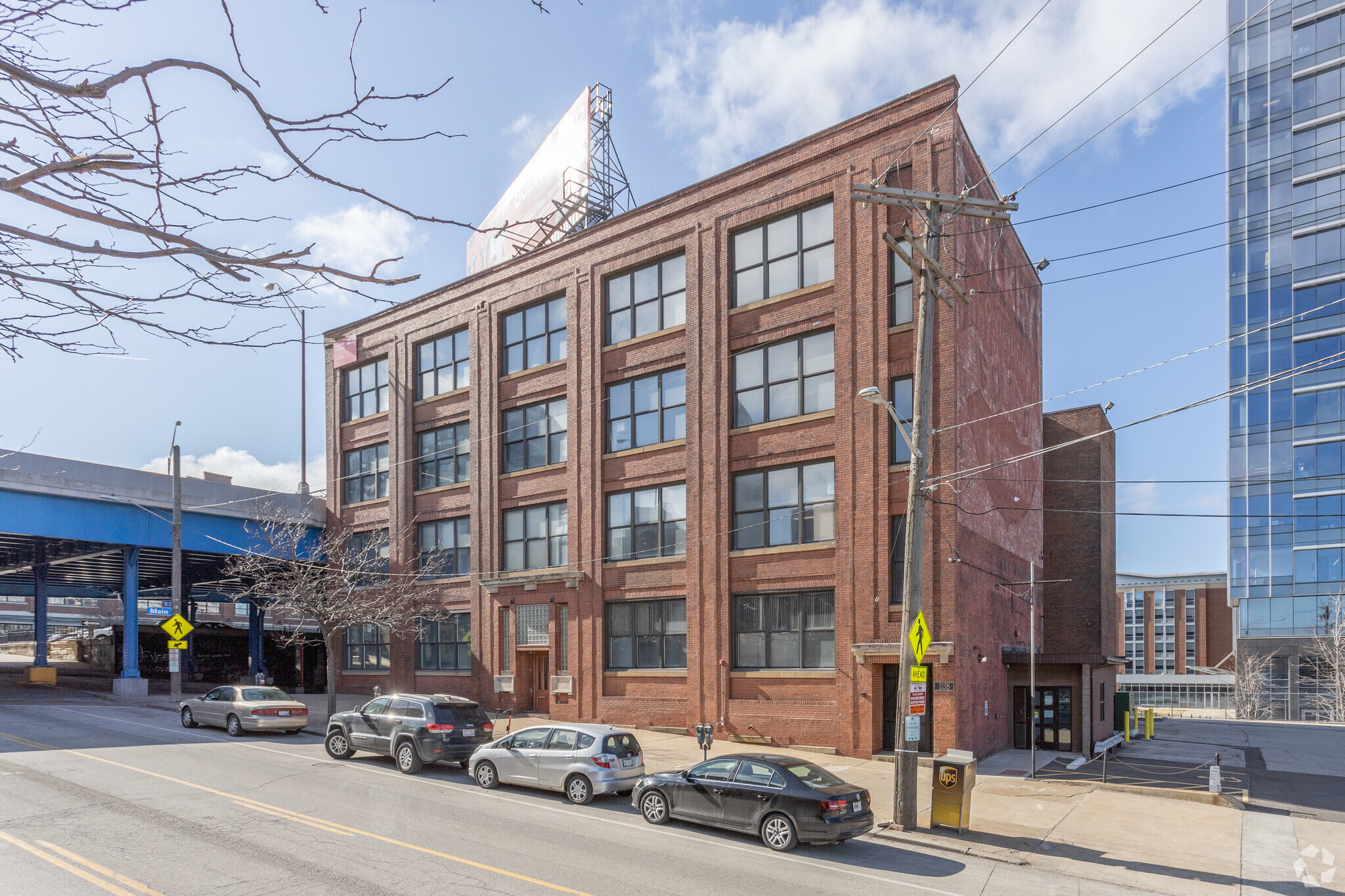 1138 W 9th St, Cleveland, OH for lease Building Photo- Image 1 of 19