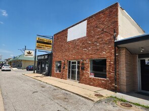 330-332 S Hwy 81, Duncan, OK for lease Building Photo- Image 2 of 12