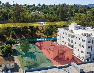 More details for 22757 & 22763 Del Valle St – Multifamily for Sale, Woodland Hills, CA