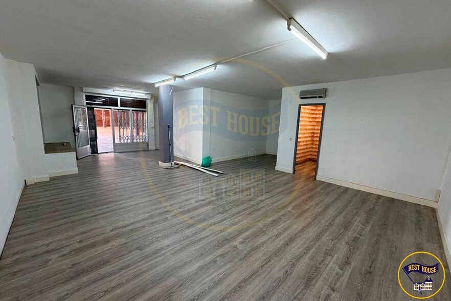 Multifamily in Cuenca, Cuenca for sale - Building Photo - Image 1 of 2