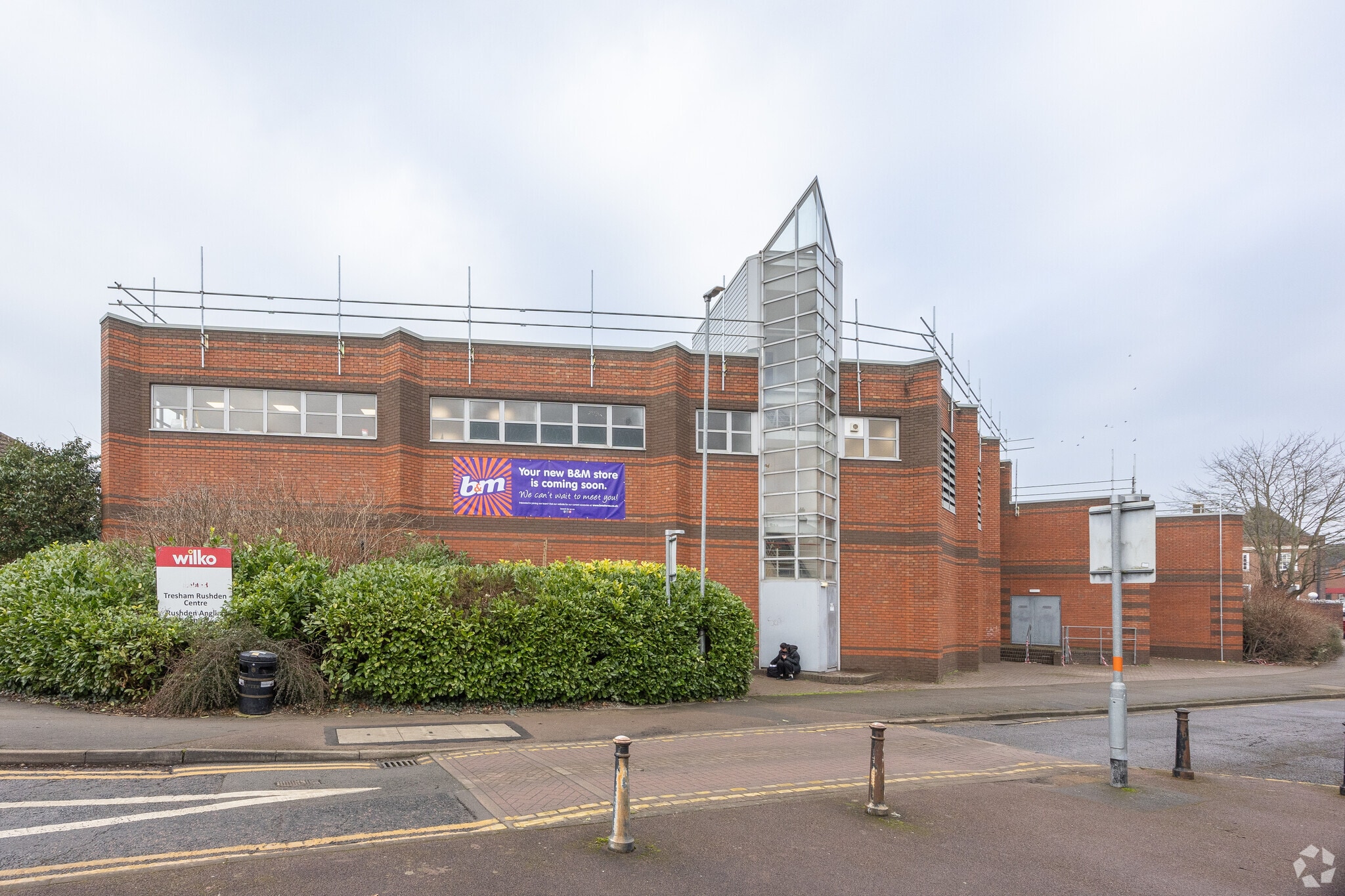 1-6 Eaton Walk, Rushden for sale Primary Photo- Image 1 of 1