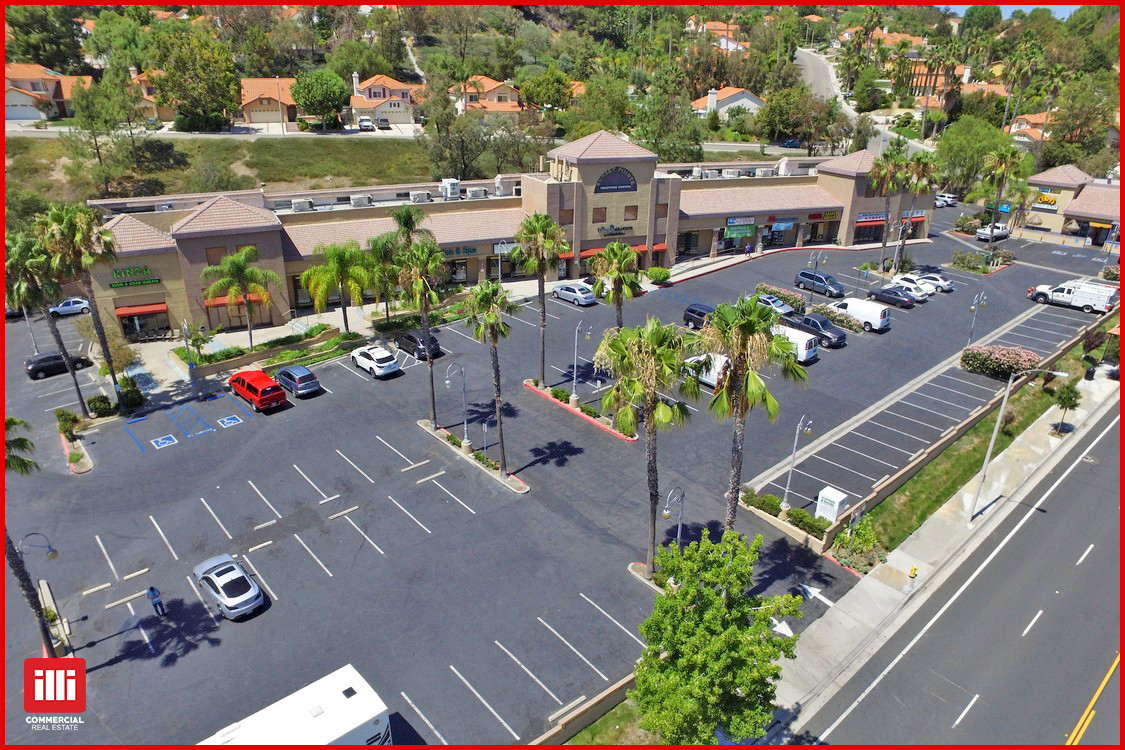 25261-25269 The Old Rd, Santa Clarita, CA for lease Building Photo- Image 1 of 10