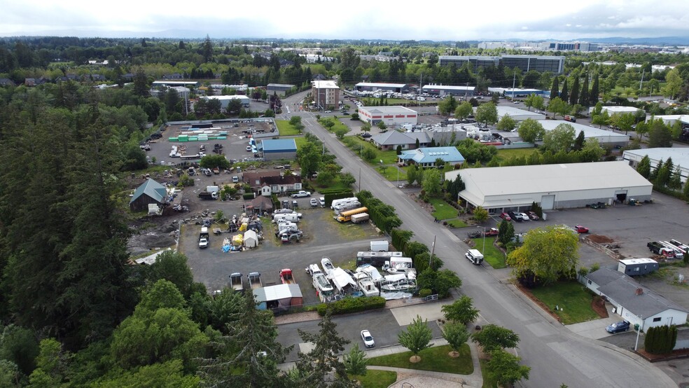 8000 NE Cherry Dr, Hillsboro, OR for lease - Aerial - Image 3 of 5