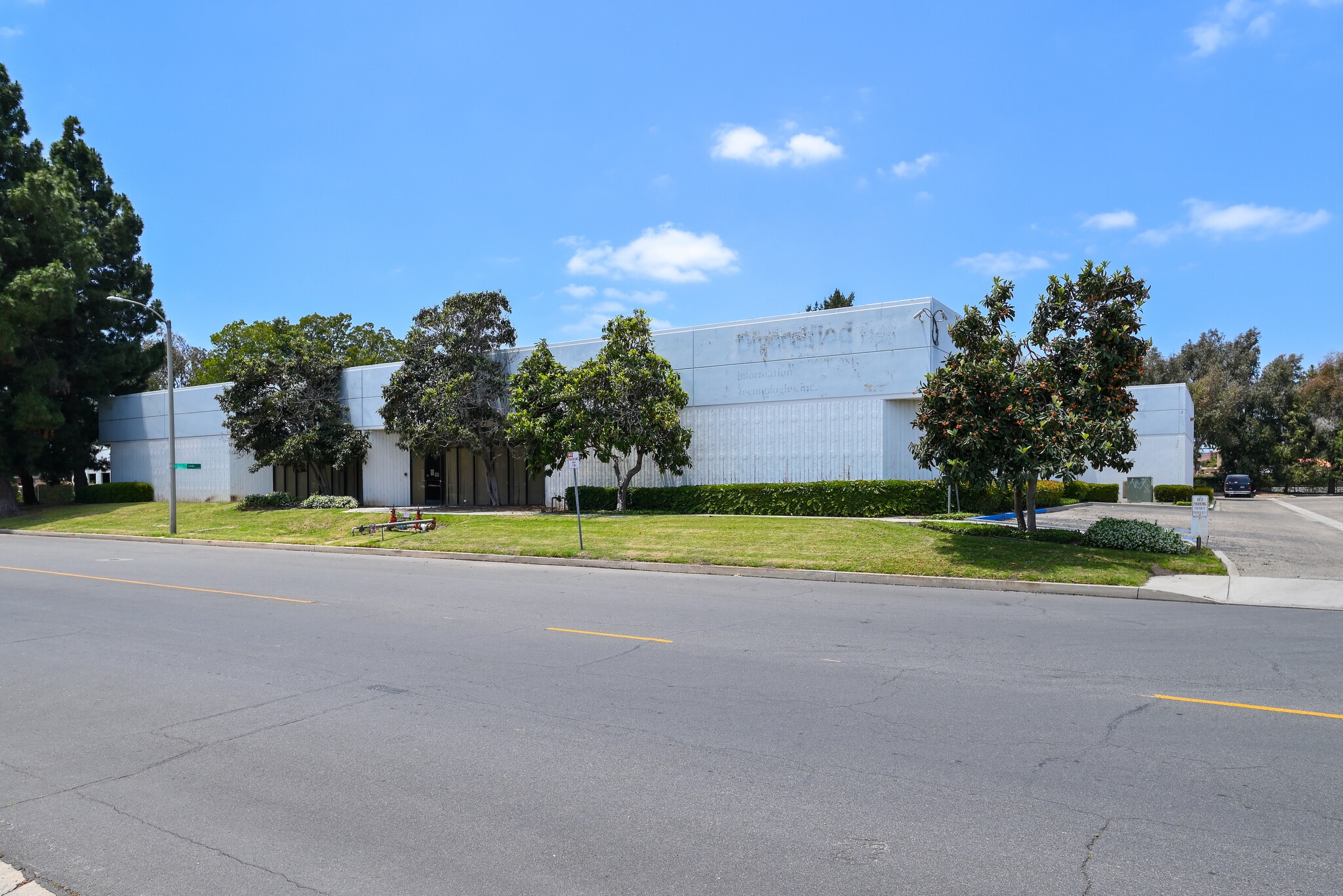 709 Via Alondra, Camarillo, CA for lease Building Photo- Image 1 of 9