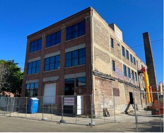 More details for 212 E Mineral St, Milwaukee, WI - Industrial for Sale