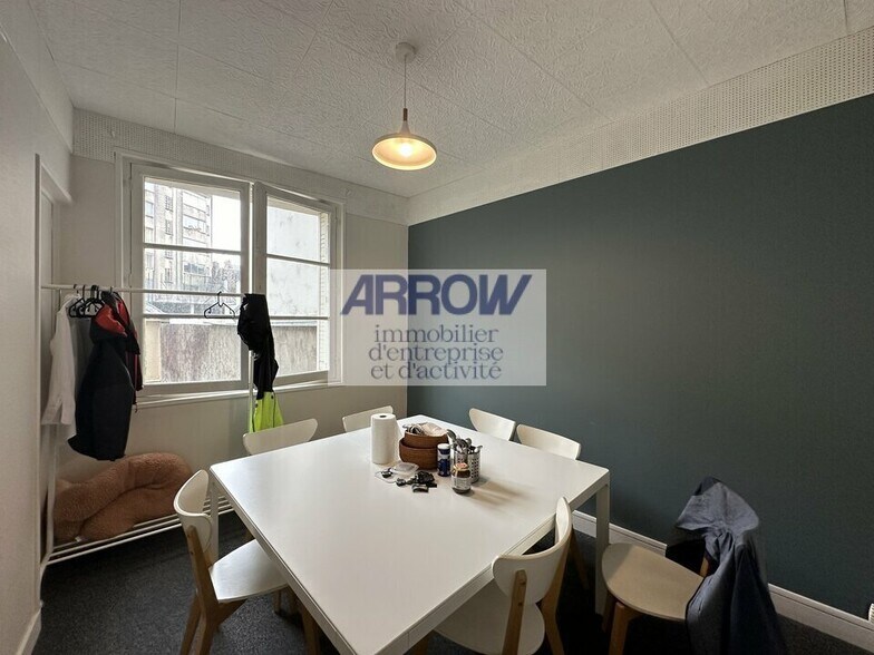 22 Rue Racine, Nantes for lease - Interior Photo - Image 2 of 5