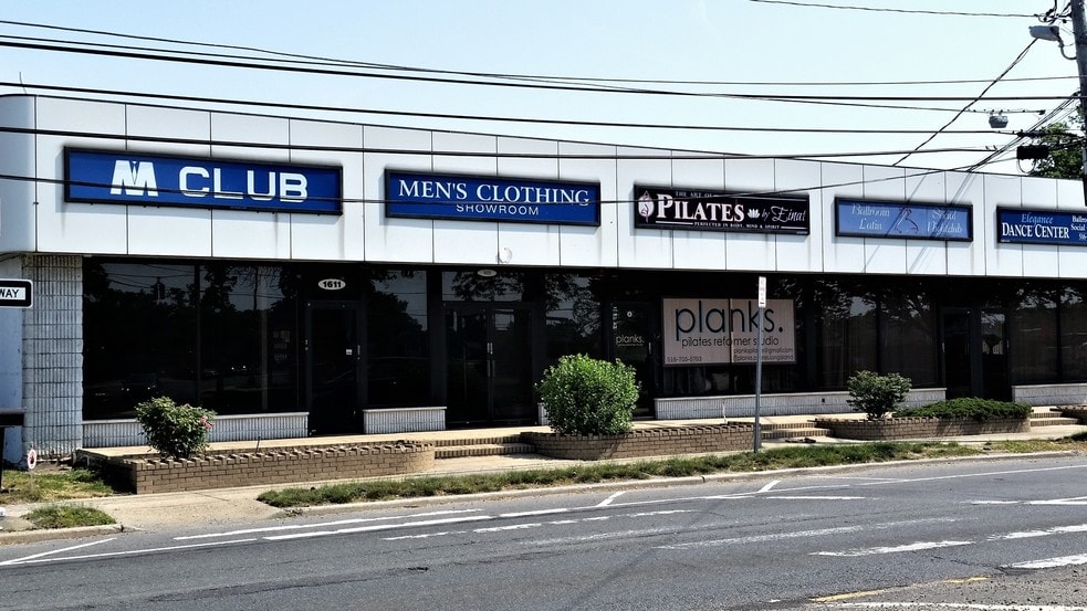 1611-1613 Merrick Rd, Merrick, NY for sale - Other - Image 1 of 1