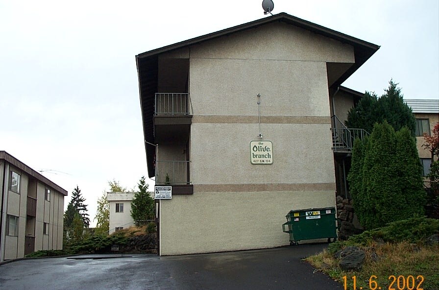 427 SW 154th St, Seattle, WA for sale Primary Photo- Image 1 of 1