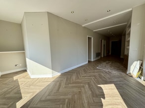 27 Rose Ln, Liverpool for lease Building Photo- Image 2 of 15