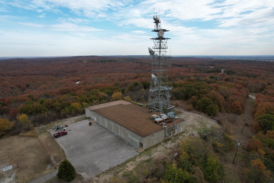 858 Ferguson Rd, Mounds, OK for sale - Primary Photo - Image 1 of 2