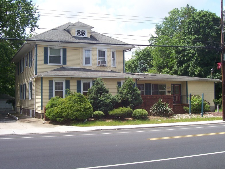 224-226 Franklin St, Hightstown, NJ for sale - Primary Photo - Image 1 of 1