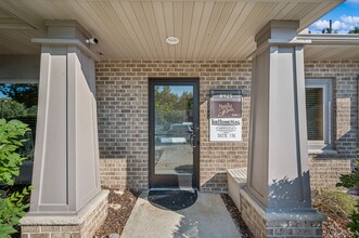 8925-8929 Aztec Dr, Eden Prairie, MN for lease Building Photo- Image 2 of 11