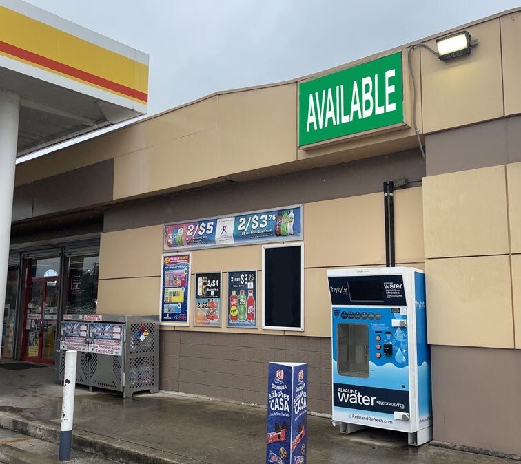 702 S Acme Rd, San Antonio, TX 78237