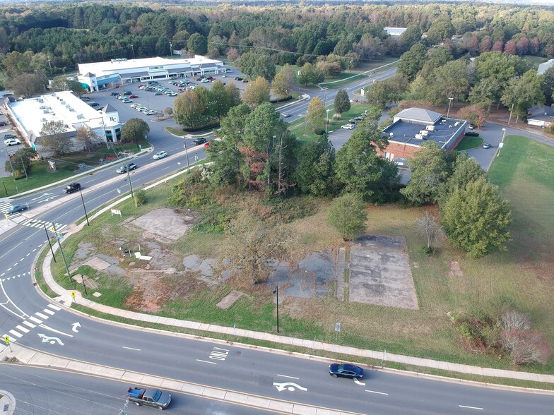 13101 Idlewild Rd, Matthews, NC for lease - Aerial - Image 1 of 4