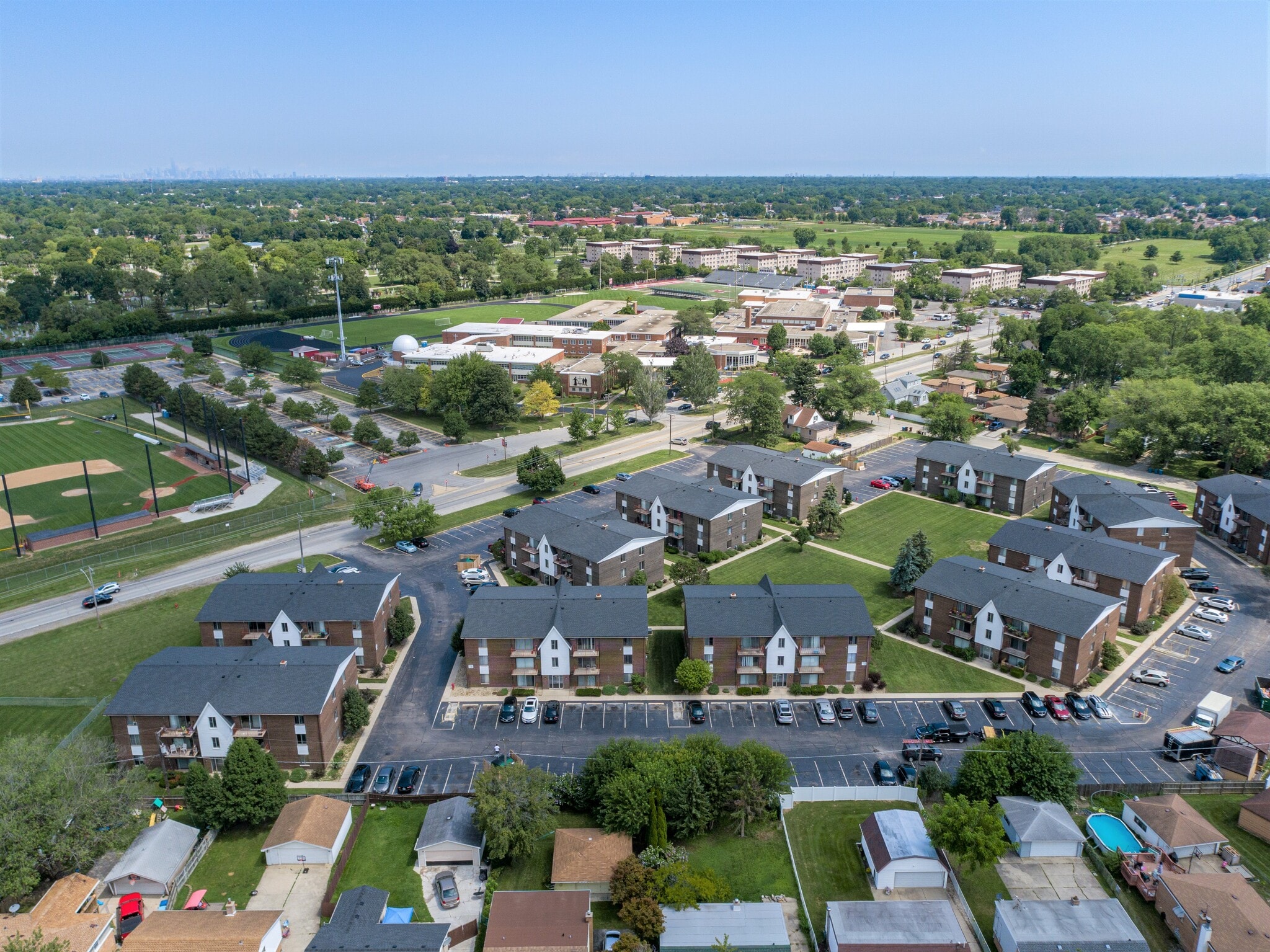 4209 W 115th St, Alsip, IL 60803 Crestline Villa Apartments