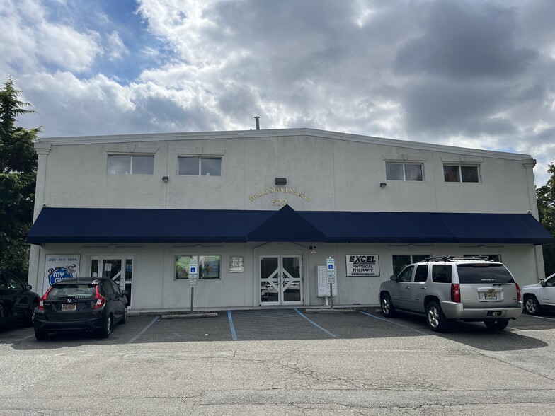 522-530 S Broad St, Glen Rock, NJ for lease - Building Photo - Image 2 of 12