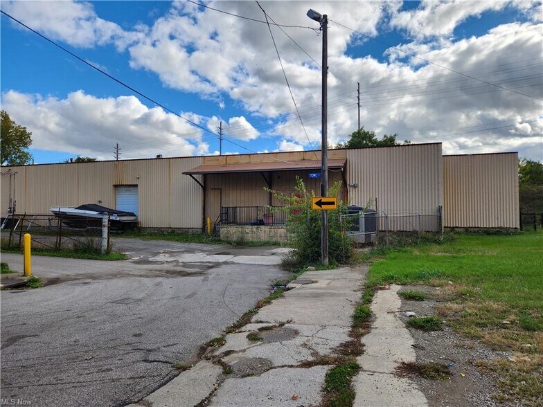 3472 E 50th St, Cleveland, OH for sale - Building Photo - Image 3 of 19