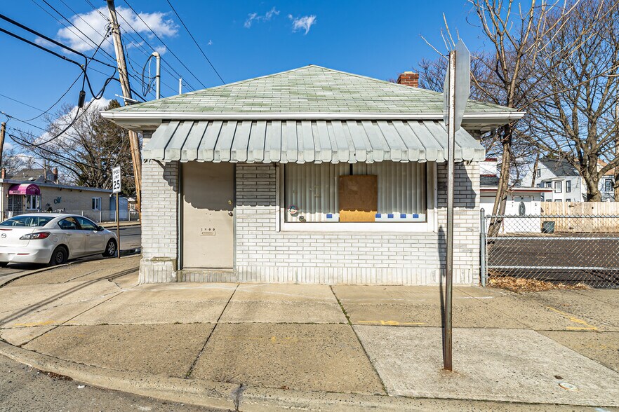 1400 Genesee St, Trenton, NJ 08610