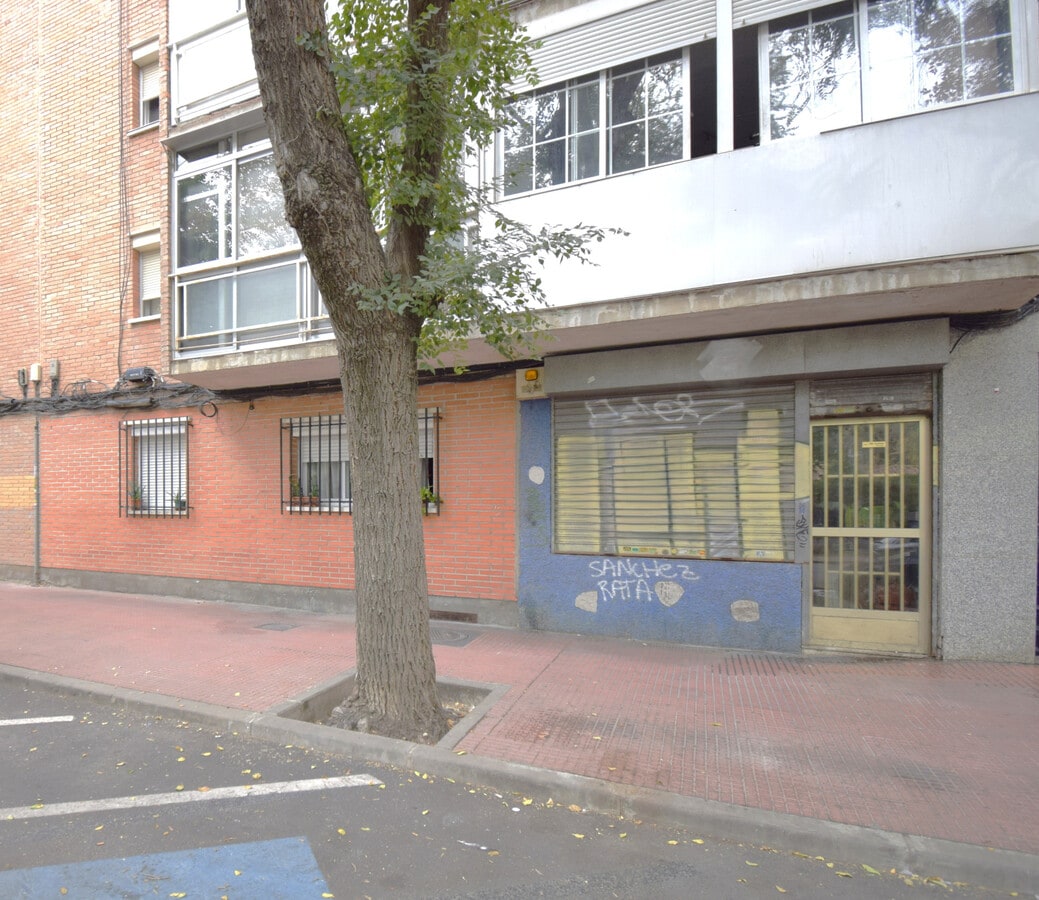 Alcalá de Henares, MAD 28806 -  -  - Interior Photo - Image 1 of 7