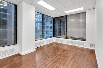 10 King St E, Toronto, ON for lease Building Photo- Image 2 of 16