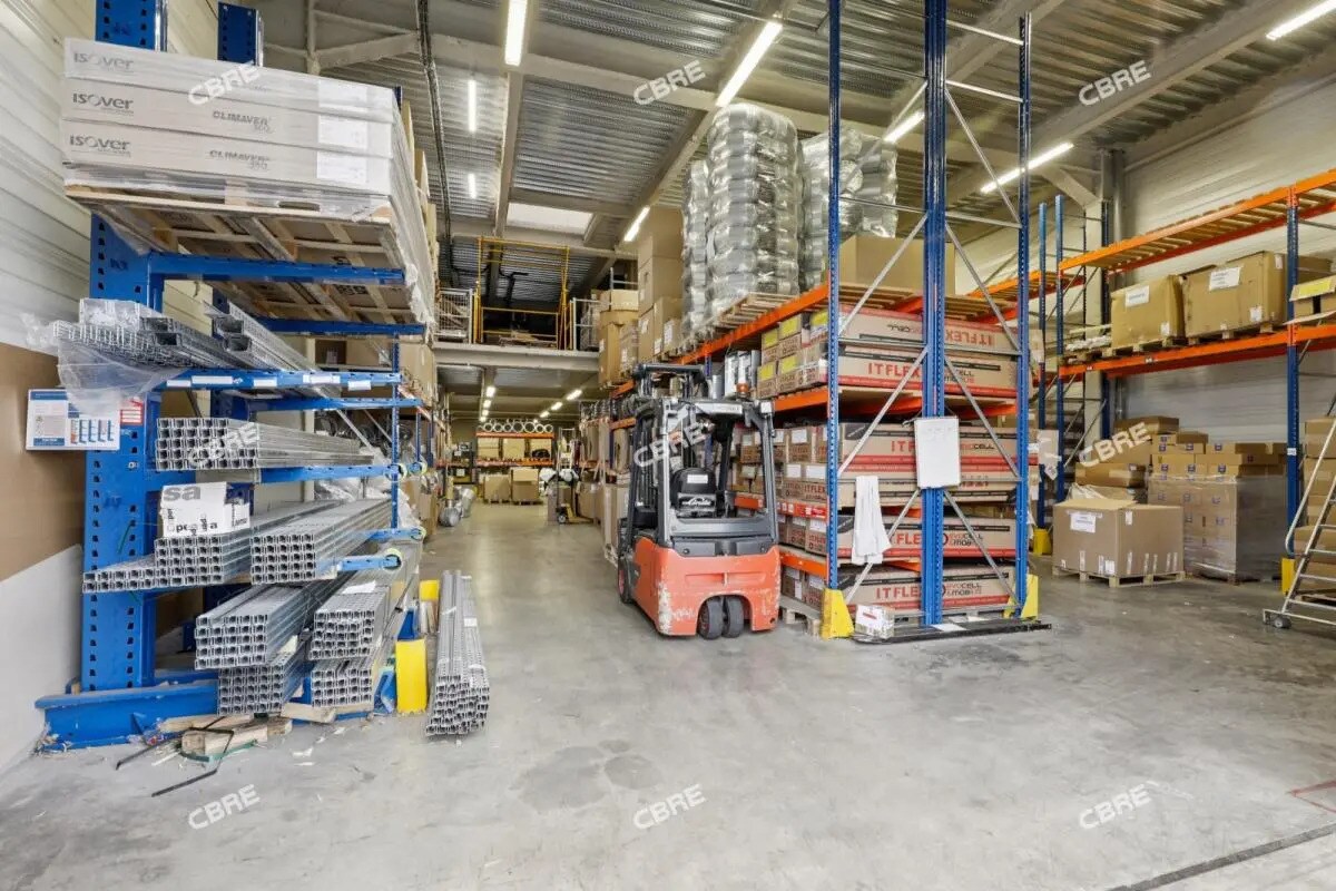 Flex in Nanterre for lease Interior Photo- Image 1 of 11