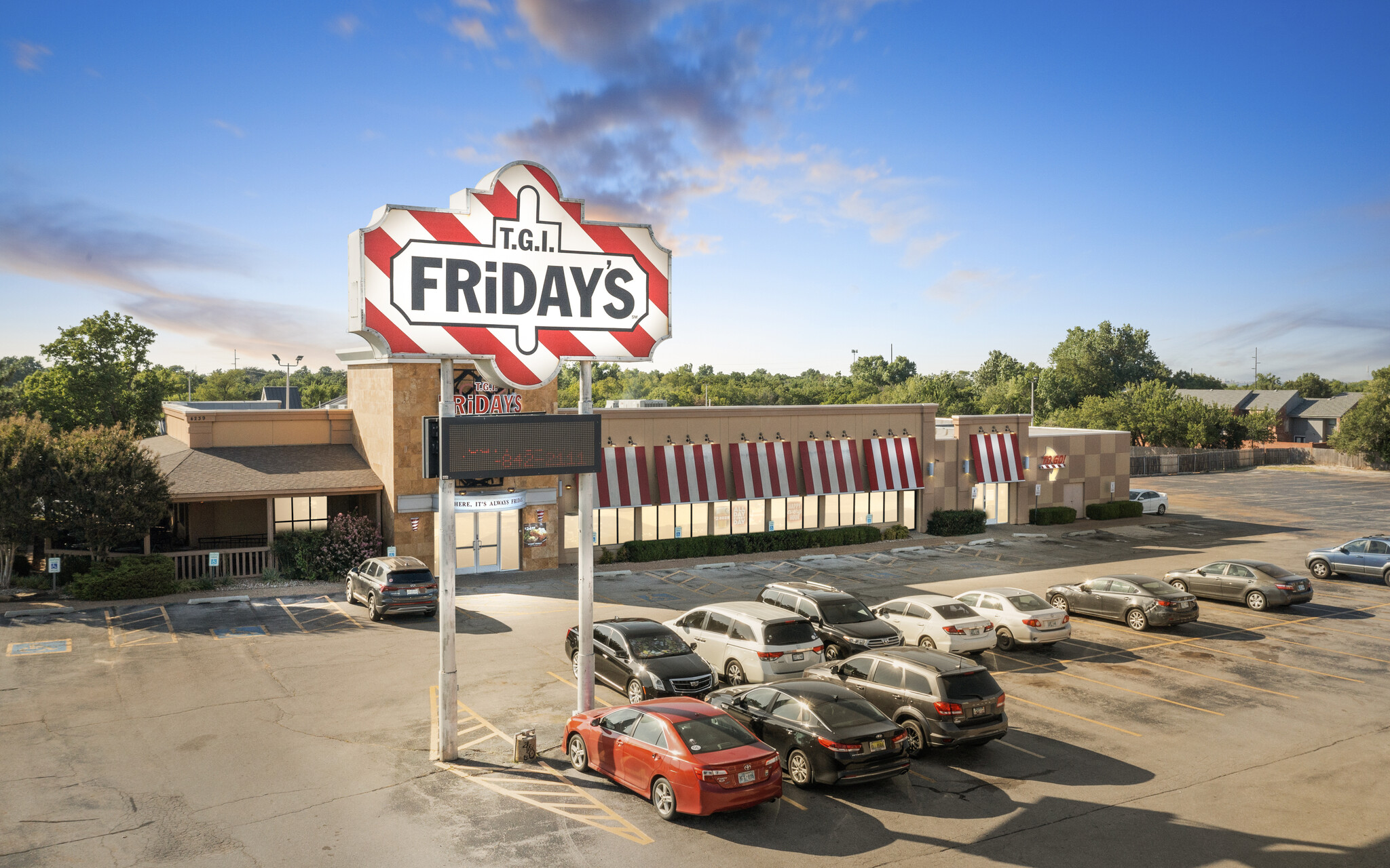 4239 NW Expressway St, Oklahoma City, OK for sale Building Photo- Image 1 of 1