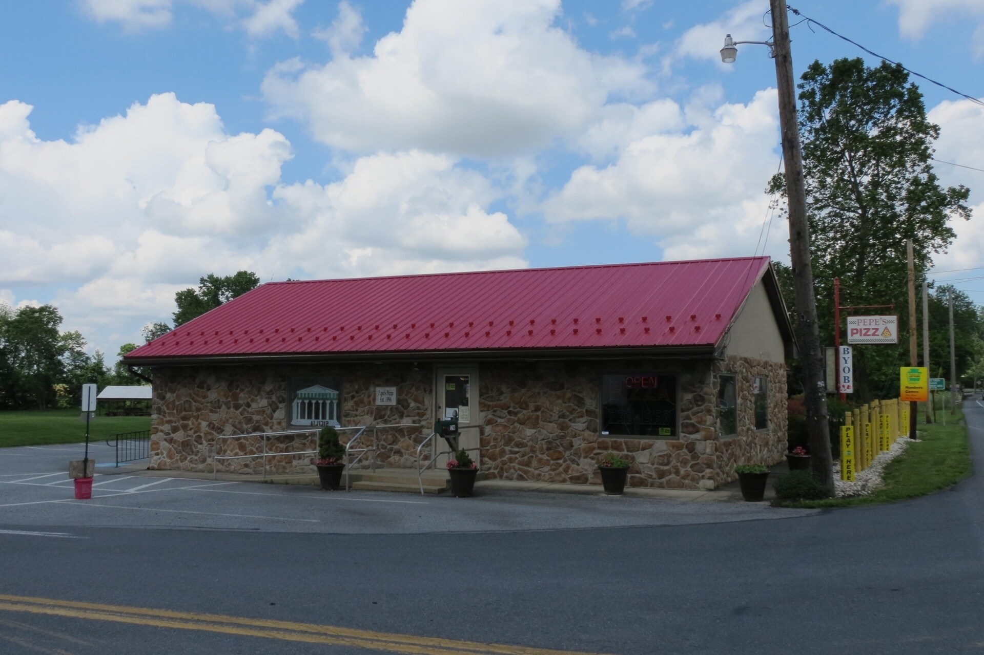 1790 Clay Rd, Ephrata, PA for sale Primary Photo- Image 1 of 1