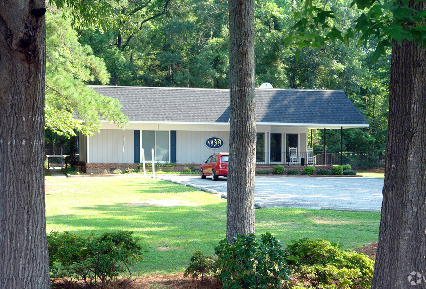 705 Jefferson St, Whiteville, NC for lease - Building Photo - Image 2 of 14