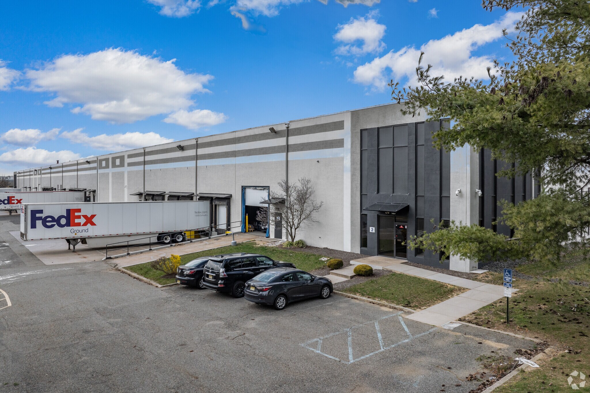 2 Corn Rd, Dayton, NJ for sale Primary Photo- Image 1 of 1