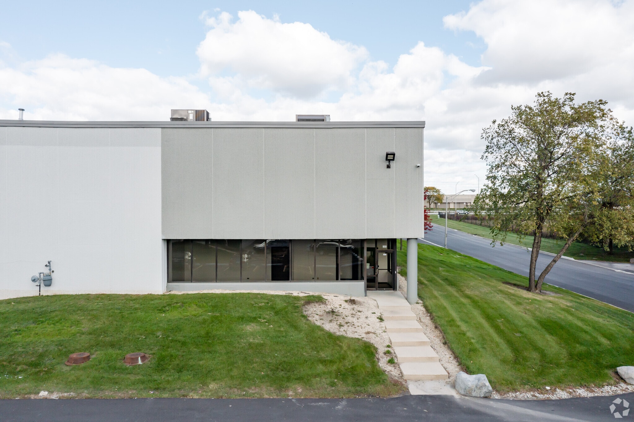 950 N Edgewood Ave, Wood Dale, IL 60191 Nippon Express