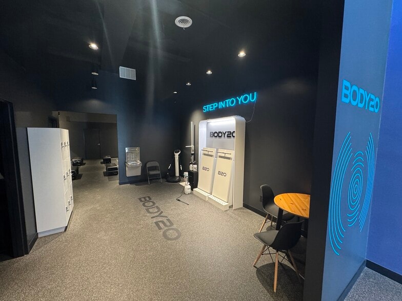 13351 Rock Wren Ln, Riverton, UT for lease - Building Photo - Image 3 of 6