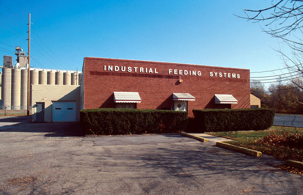 1202 Bethel Ave, Beech Grove, IN for sale Primary Photo- Image 1 of 1