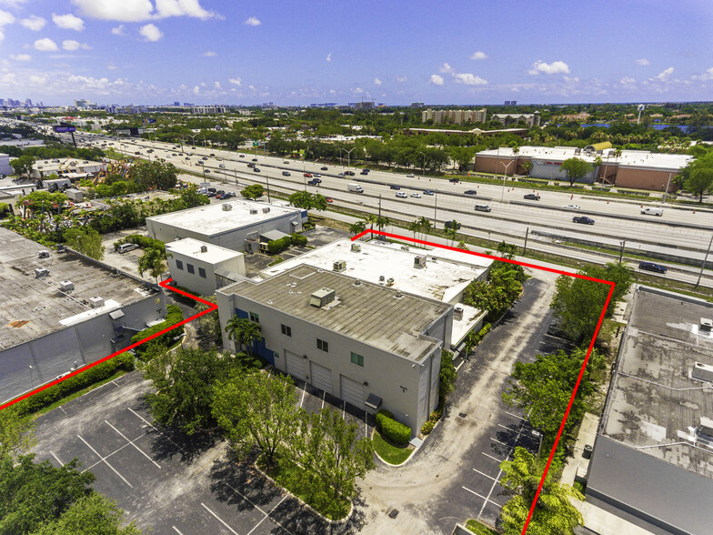 2950 N 28th Ter, Hollywood, FL for lease - Building Photo - Image 2 of 88