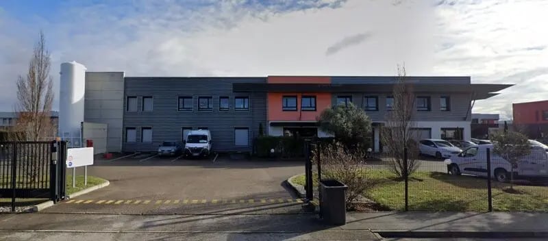 Location Bureaux 1 535 m² - Photo 1