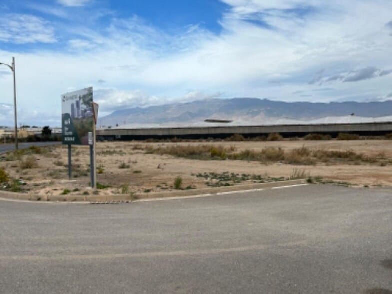 Land in Roquetas de Mar for sale - Building Photo - Image 1 of 5