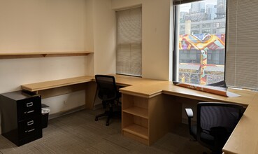 43-24 21st St, Long Island City, NY for lease Interior Photo- Image 1 of 2