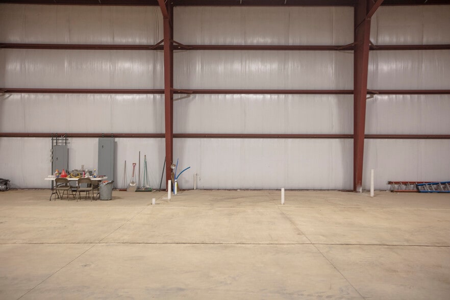 700 E 3rd St, Buchanan, MI for sale - Primary Photo - Image 1 of 1